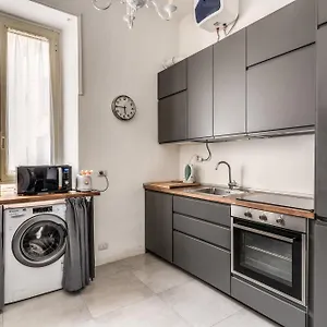 Lovely Renovated Flat By Vatican Apartment