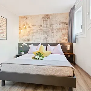 https://piazzetta-palladio-romantic-studio.hotelinveneto.com